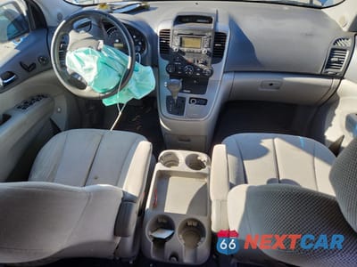 Zdjęcie 8 z 14 samochodu: 2010 KIA SEDONA EX VIN:KNDMH4C34A6324459 - miniatura