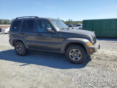 Czwarte zdjęcie samochodu z boku: 2006 JEEP LIBERTY SPORT VIN:1J4GL48K96W264725 - miniatura