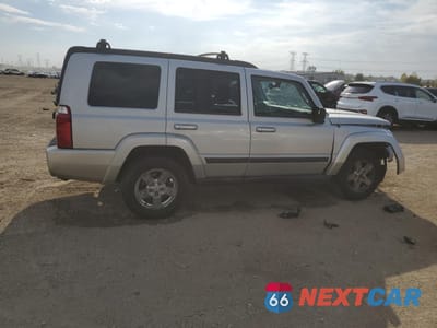 Trzecie zdjęcie samochodu z tyłu: 2007 JEEP COMMANDER VIN:1J8HG48P47C591541 - miniatura