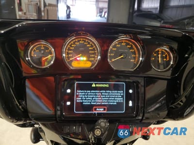Zdjęcie 7 z 10 samochodu: 2020 HARLEY-DAVIDSON FLHXS VIN:1HD1KRP10LB629136 - miniatura