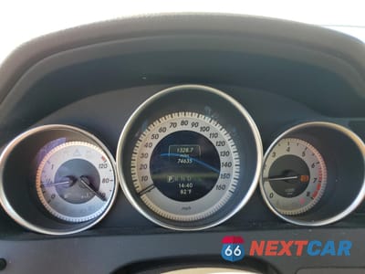 Zdjęcie 9 z 14 samochodu: 2013 MERCEDES-BENZ C 250 VIN:WDDGJ4HB1DG077729 - miniatura