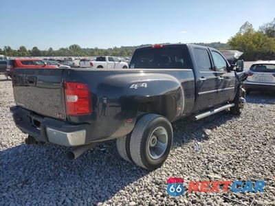 Trzecie zdjęcie samochodu z tyłu: 2013 GMC SIERRA K3500 SLE VIN:1GT423C85DF149800 - miniatura