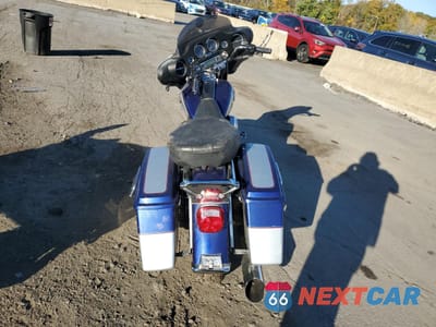 Czwarte zdjęcie samochodu z boku: 2006 HARLEY-DAVIDSON FLHTCUI VIN:1HD1FCW176Y607171 - miniatura