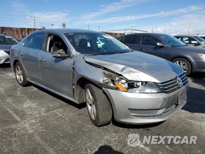 Czwarte zdjęcie samochodu z boku: 2012 VOLKSWAGEN PASSAT SE VIN:1VWBP7A34CC095779 - miniatura