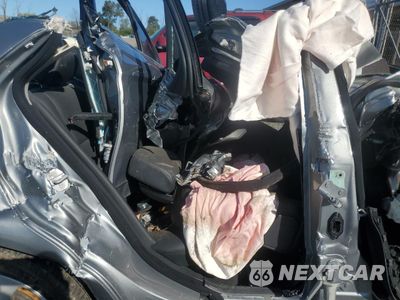 Zdjęcie 10 z 13 samochodu: 2013 MERCEDES-BENZ C 300 4MATIC VIN:WDDGF8AB9DR271528 - miniatura