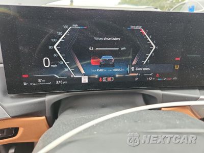 Zdjęcie 9 z 13 samochodu: 2024 BMW Motorrad 430I VIN:WBA53AP05RCN85269 - miniatura