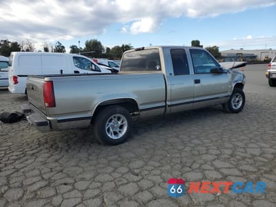 Trzecie zdjęcie samochodu z tyłu: 1999 CHEVROLET GMT-400 C1500 VIN:1GCEC19R0XR127695 - miniatura