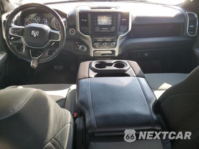 Zdjęcie 8 z 13 samochodu: 2021 RAM 1500 BIG HORN/LONE STAR VIN:1C6SRFBT9MN781531 - miniatura