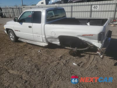 Drugie zdjęcie samochodu z przodu: 1998 DODGE RAM 1500 VIN:1B7HC13Z8WJ121694 - miniatura