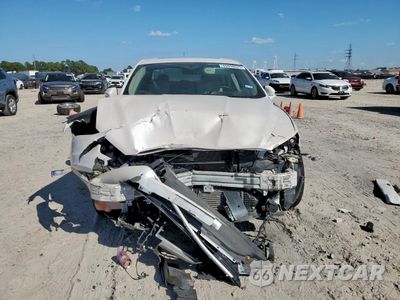 Piąte zdjęcie samochodu w środku: 2018 FORD FUSION TITANIUM/PLATINUM VIN:3FA6P0K90JR276008 - miniatura
