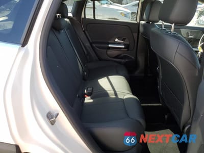 Zdjęcie 11 z 13 samochodu: 2025 MERCEDES-BENZ GLA 250 VIN:W1N4N4GB4SJ660114 - miniatura