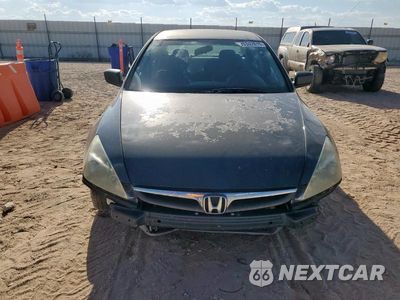 Piąte zdjęcie samochodu w środku: 2006 HONDA ACCORD LX VIN:1HGCM56456A168147 - miniatura