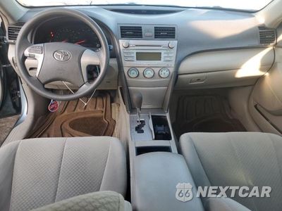 Zdjęcie 8 z 12 samochodu: 2009 TOYOTA CAMRY BASE VIN:4T1BE46K39U818379 - miniatura