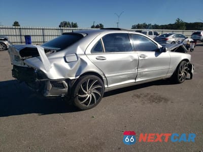 Trzecie zdjęcie samochodu z tyłu: 2001 MERCEDES-BENZ S 430 VIN:WDBNG70J81A215316 - miniatura