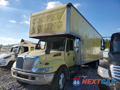 2003 INTERNATIONAL 4400 BOX TRUCK 1HTMKAAL73H582147 - główne zdjęcie licytacji z USA - miniatura