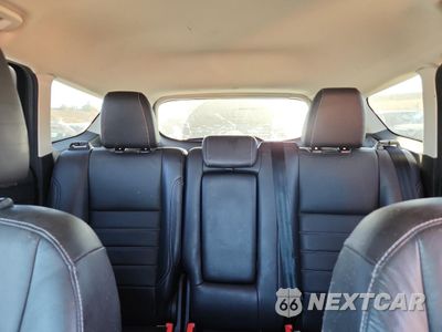Zdjęcie 10 z 16 samochodu: 2016 FORD ESCAPE TITANIUM VIN:1FMCU9J91GUC42989 - miniatura