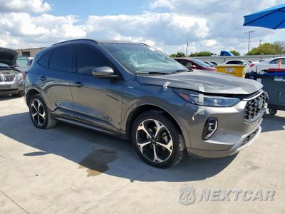 Czwarte zdjęcie samochodu z boku: 2023 FORD ESCAPE ST LINE ELITE VIN:1FMCU9PA5PUA30257 - miniatura