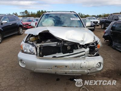Piąte zdjęcie samochodu w środku: 2006 TOYOTA HIGHLANDER LIMITED VIN:JTEEP21A260170482 - miniatura