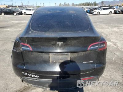 Zdjęcie 6 z 12 samochodu: 2024 TESLA Y VIN:7SAYGDEE2RF061958 - miniatura