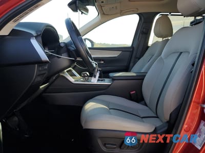 Zdjęcie 7 z 16 samochodu: 2024 MAZDA CX-90 PREFERRED VIN:JM3KKBHAXR1128482 - miniatura