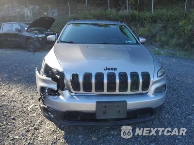 Piąte zdjęcie samochodu w środku: 2016 JEEP CHEROKEE LATITUDE VIN:1C4PJMCS7GW102628 - miniatura