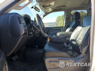 Zdjęcie 7 z 12 samochodu: 2015 CHEVROLET SILVERADO K2500 HEAVY DUTY VIN:1GC2KUEG0FZ509316 - miniatura