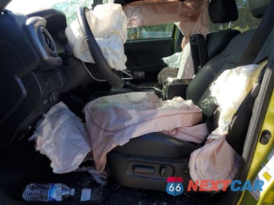 Zdjęcie 7 z 13 samochodu: 2023 TOYOTA TACOMA TRD OFF-ROAD VIN:3TYCZ5AN9PT157130 - miniatura