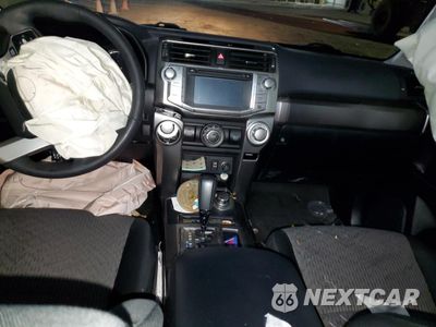 Zdjęcie 8 z 12 samochodu: 2019 TOYOTA 4RUNNER SR5/SR5 PREMIUM VIN:JTEBU5JR3K5718070 - miniatura