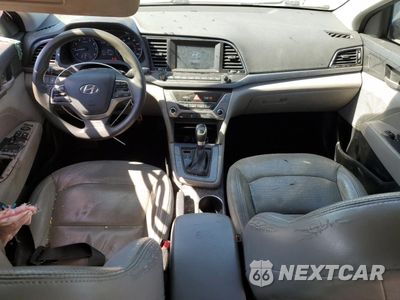 Zdjęcie 8 z 15 samochodu: 2017 HYUNDAI ELANTRA SE VIN:5NPD84LF7HH020231 - miniatura