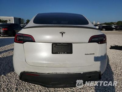 Zdjęcie 6 z 12 samochodu: 2023 TESLA MODEL Y VIN:7SAYGDEE6PA027192 - miniatura
