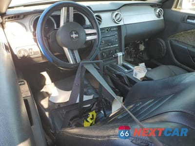 Zdjęcie 8 z 12 samochodu: 2005 FORD MUSTANG GT VIN:1ZVHT82H655218365 - miniatura