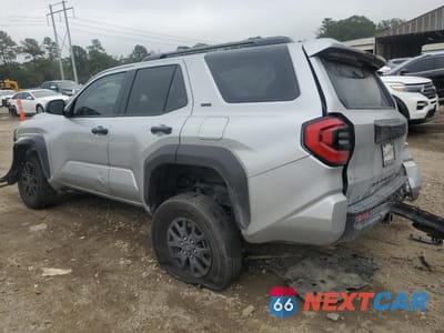 Drugie zdjęcie samochodu z przodu: 2025 TOYOTA 4RUNNER SR5 VIN:JTEVA5AR9S5006975 - miniatura