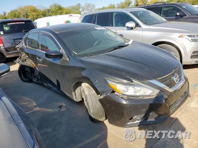 Czwarte zdjęcie samochodu z boku: 2016 NISSAN ALTIMA 2.5 VIN:1N4AL3AP3GN341548 - miniatura