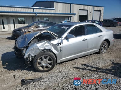 2011 CADILLAC STS LUXURY 1G6DW6ED6B0130126 - główne zdjęcie licytacji z USA - miniatura
