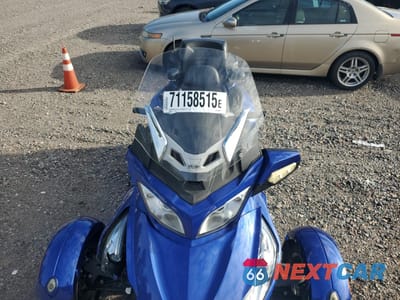 Piąte zdjęcie samochodu w środku: 2012 CAN-AM SPYDER ROADSTER RT VIN:2BXJBKC15CV000835 - miniatura
