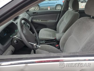 Zdjęcie 7 z 14 samochodu: 2002 TOYOTA CAMRY LE VIN:4T1BE32K72U095254 - miniatura