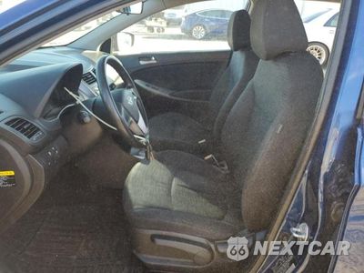 Zdjęcie 7 z 11 samochodu: 2017 HYUNDAI ACCENT SE VIN:KMHCT5AE1HU342665 - miniatura