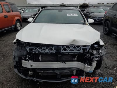 Piąte zdjęcie samochodu w środku: 2022 MERCEDES-BENZ CLA 250 4MATIC VIN:W1K5J4HB9NN249610 - miniatura