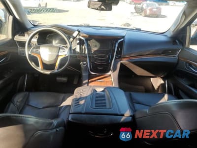 Zdjęcie 8 z 12 samochodu: 2018 CADILLAC ESCALADE LUXURY VIN:1GYS4BKJ6JR126322 - miniatura