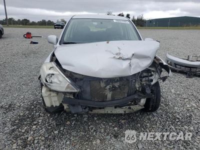 Piąte zdjęcie samochodu w środku: 2010 NISSAN VERSA S VIN:3N1BC1CP7AL434096 - miniatura