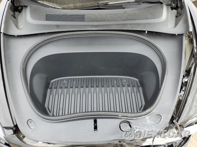 Zdjęcie 12 z 15 samochodu: 2025 TESLA MODEL 3 VIN:5YJ3E1ET2SF063273 - miniatura