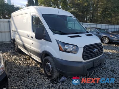 Czwarte zdjęcie samochodu z boku: 2018 FORD TRANSIT T-250 VIN:1FTYR2CMXJKB39500 - miniatura