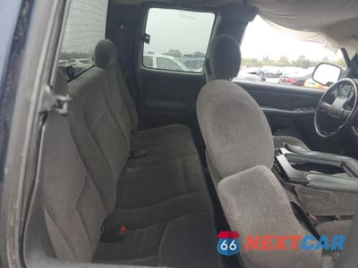 Zdjęcie 10 z 11 samochodu: 2005 CHEVROLET SILVERADO K1500 VIN:1GCEK19Z75Z137446 - miniatura