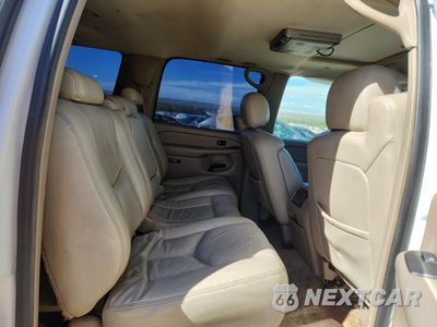 Zdjęcie 11 z 13 samochodu: 2005 GMC YUKON XL C1500 VIN:1GKEC16Z05J188128 - miniatura