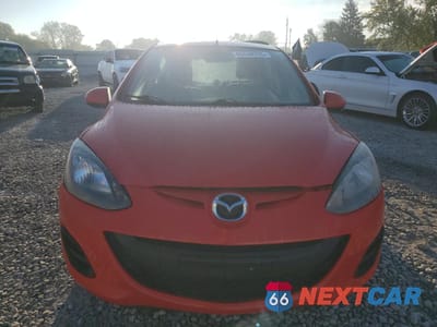 Piąte zdjęcie samochodu w środku: 2014 MAZDA MAZDA2 SPORT VIN:JM1DE1KY3E0180917 - miniatura