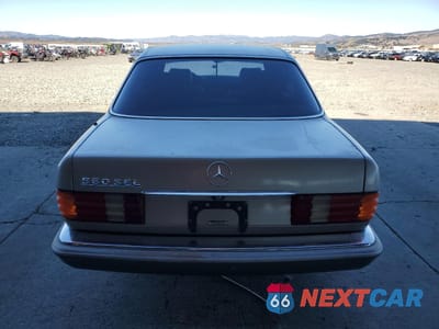 Zdjęcie 6 z 12 samochodu: 1991 MERCEDES-BENZ 560 SEL VIN:WDBCA39E0MA571884 - miniatura