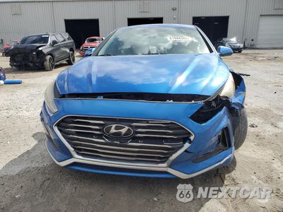 Piąte zdjęcie samochodu w środku: 2018 HYUNDAI SONATA SE VIN:5NPE24AF9JH655840 - miniatura
