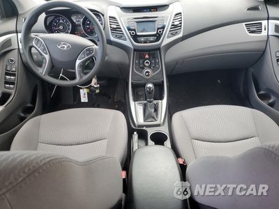 Zdjęcie 8 z 12 samochodu: 2016 HYUNDAI ELANTRA SE VIN:5NPDH4AE2GH767440 - miniatura