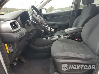 Zdjęcie 7 z 15 samochodu: 2016 KIA SORENTO LX VIN:5XYPG4A3XGG093320 - miniatura