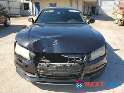 Piąte zdjęcie samochodu w środku: 2014 AUDI A7 PRESTIGE VIN:WAU2GAFC4EN079806 - miniatura